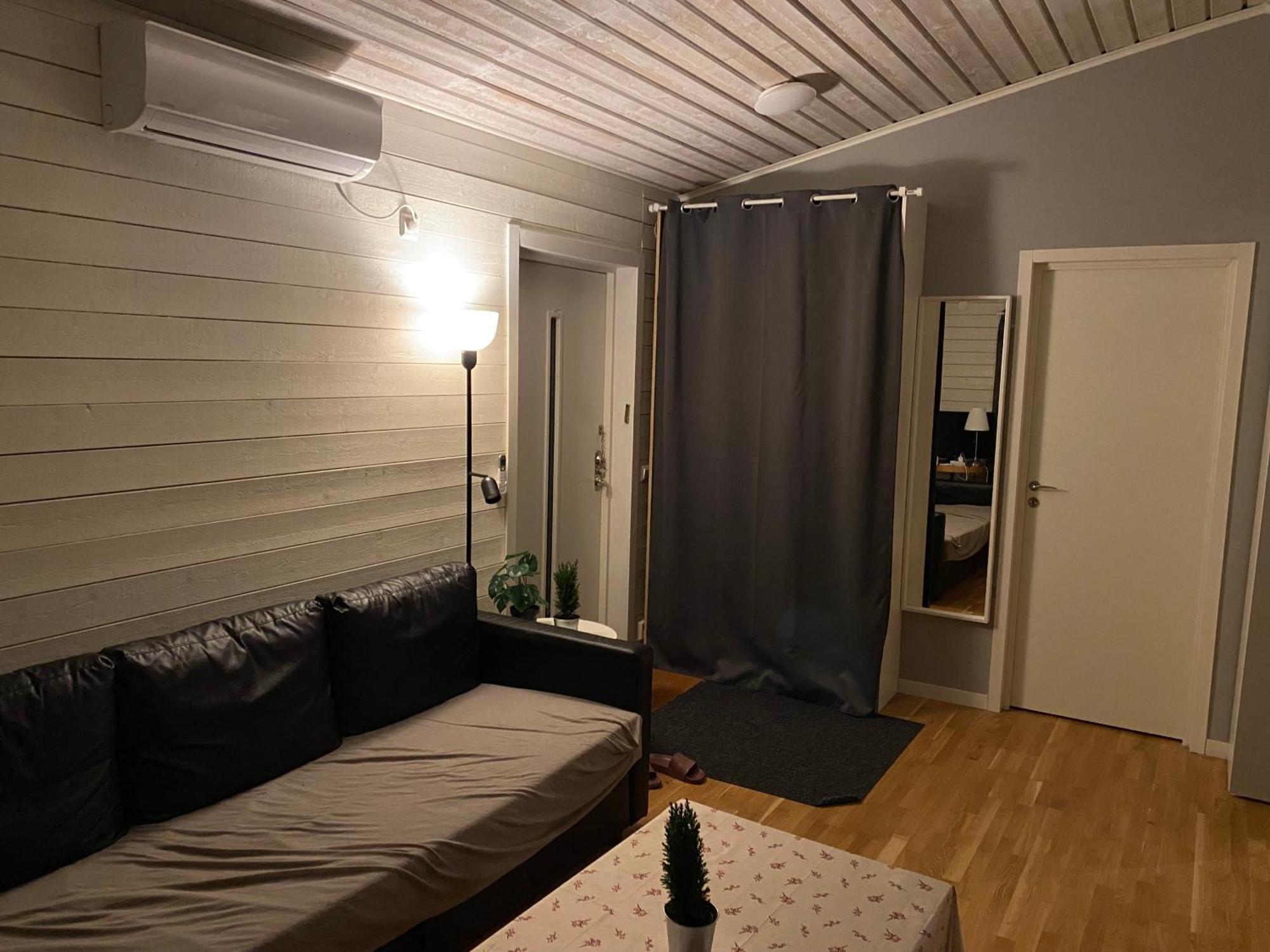 Nybyggd Stuga Pa Aengsvaegen 1 Cole Case Timmernabben Exterior photo